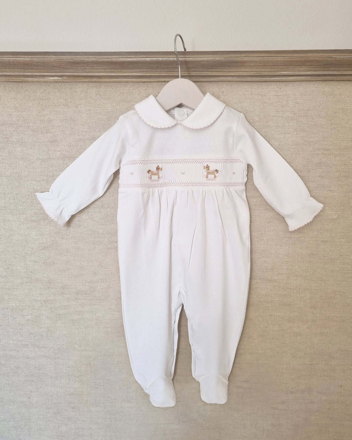 ENTERITO CABALLITO BORDADO ROSA