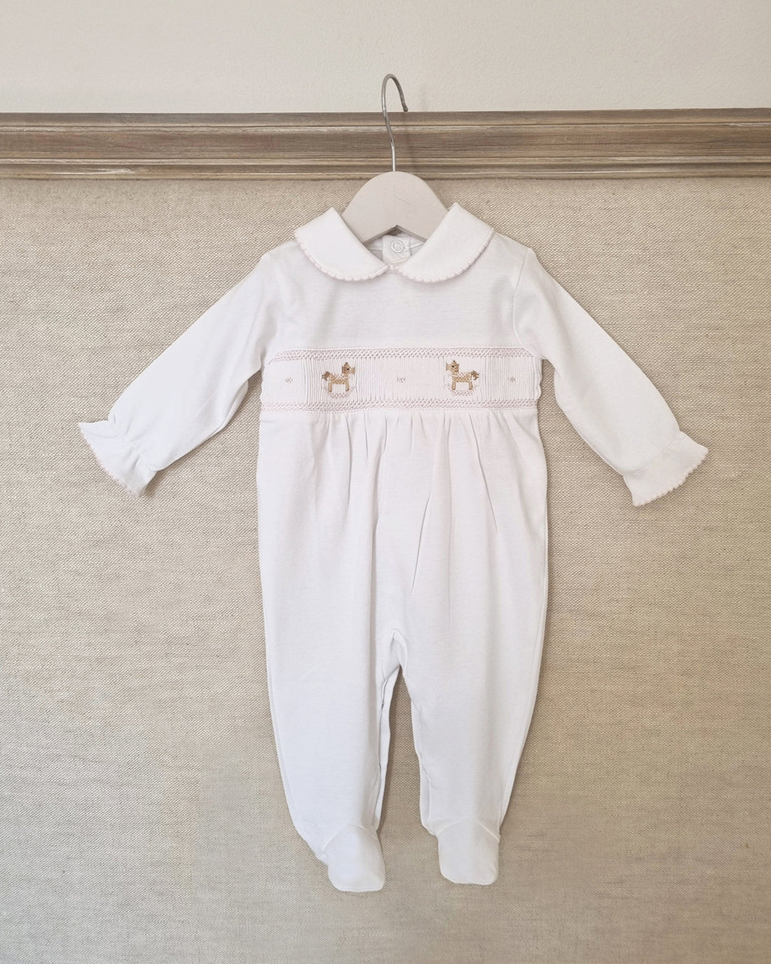 ENTERITO CABALLITO BORDADO ROSA