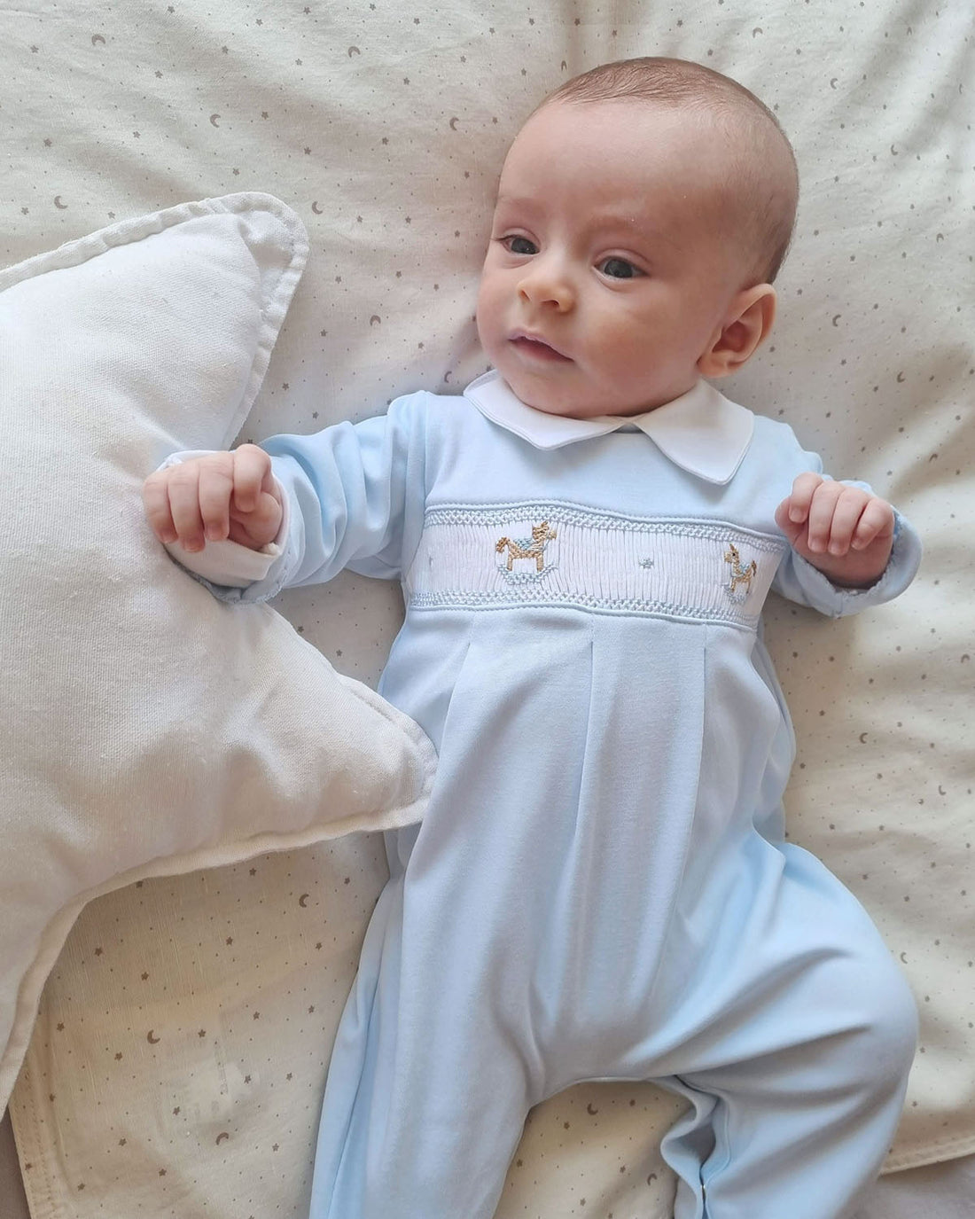 ENTERITO CABALLITO BORDADO CELESTE