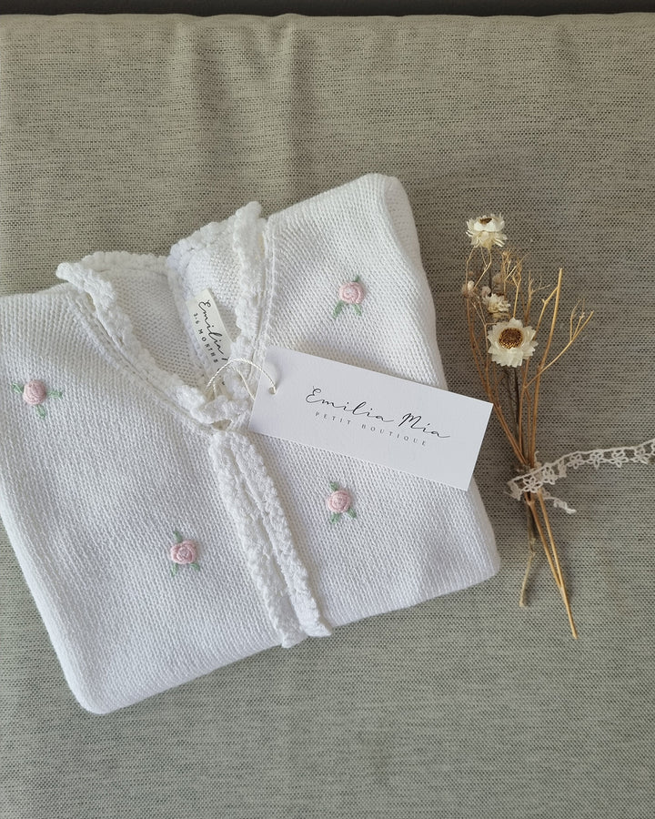 ENTERITO TEJIDO BORDADO ROSITAS