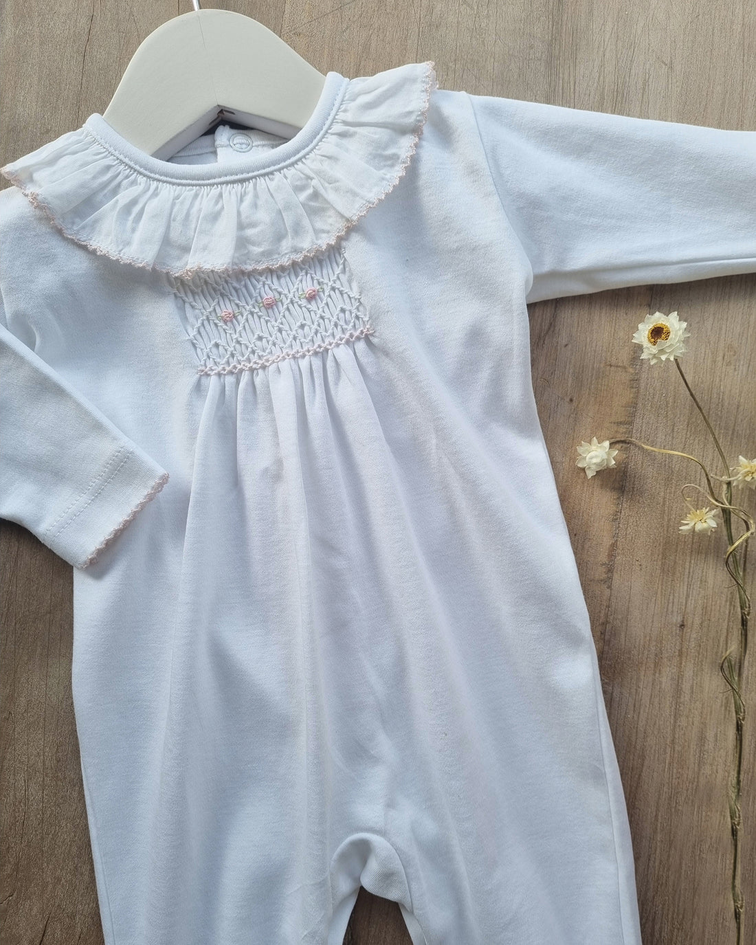 ENTERITO EMA BORDADO BLANCO