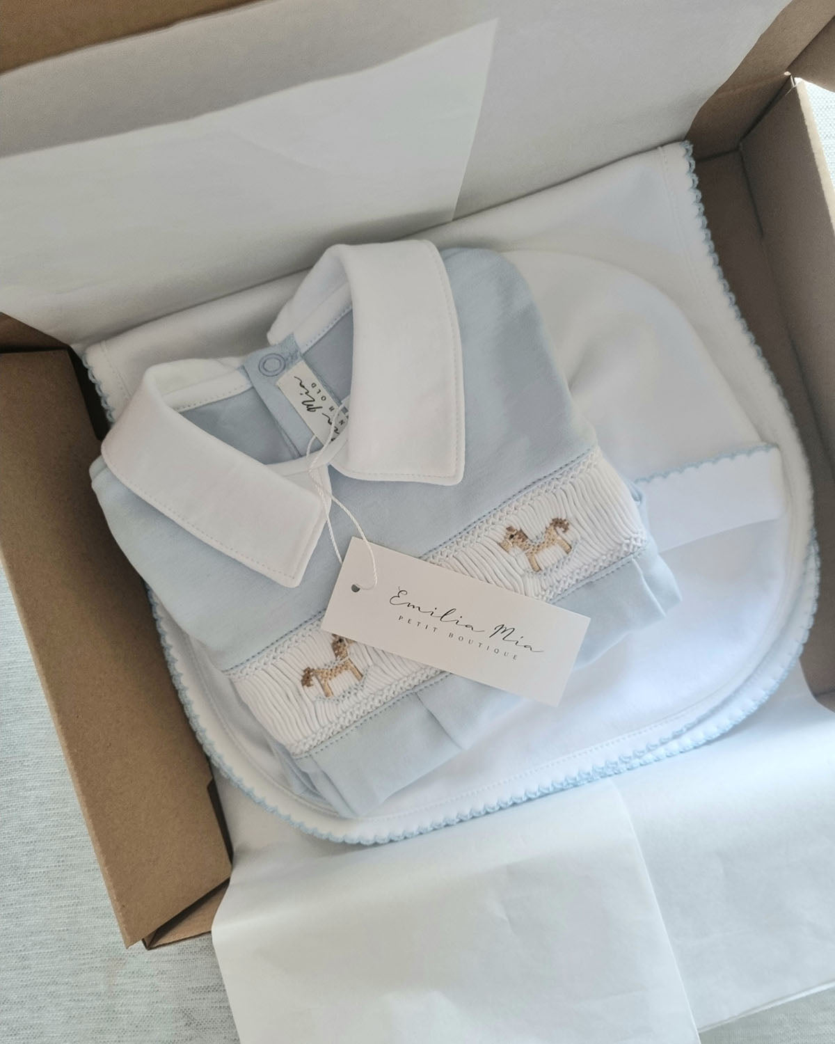 ENTERITO CABALLITO BORDADO CELESTE