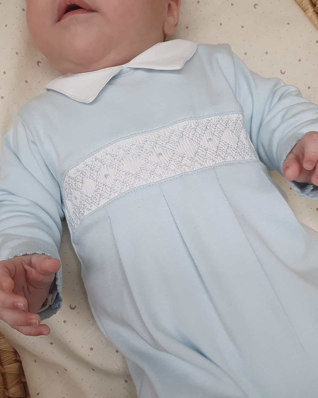 ENTERITO ROMBOS BORDADO CELESTE